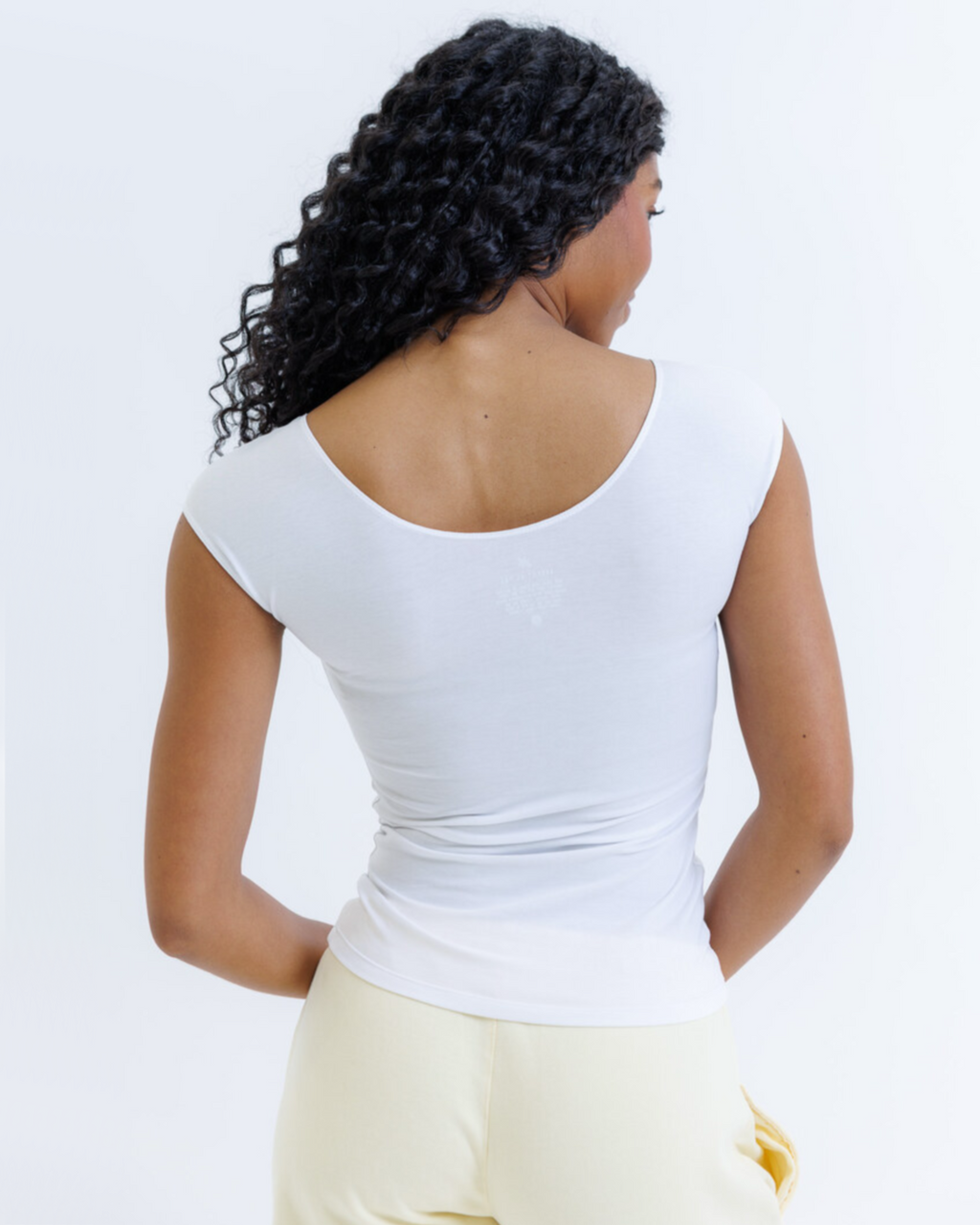Essential Tee – Tri-Blend Scoop Neck