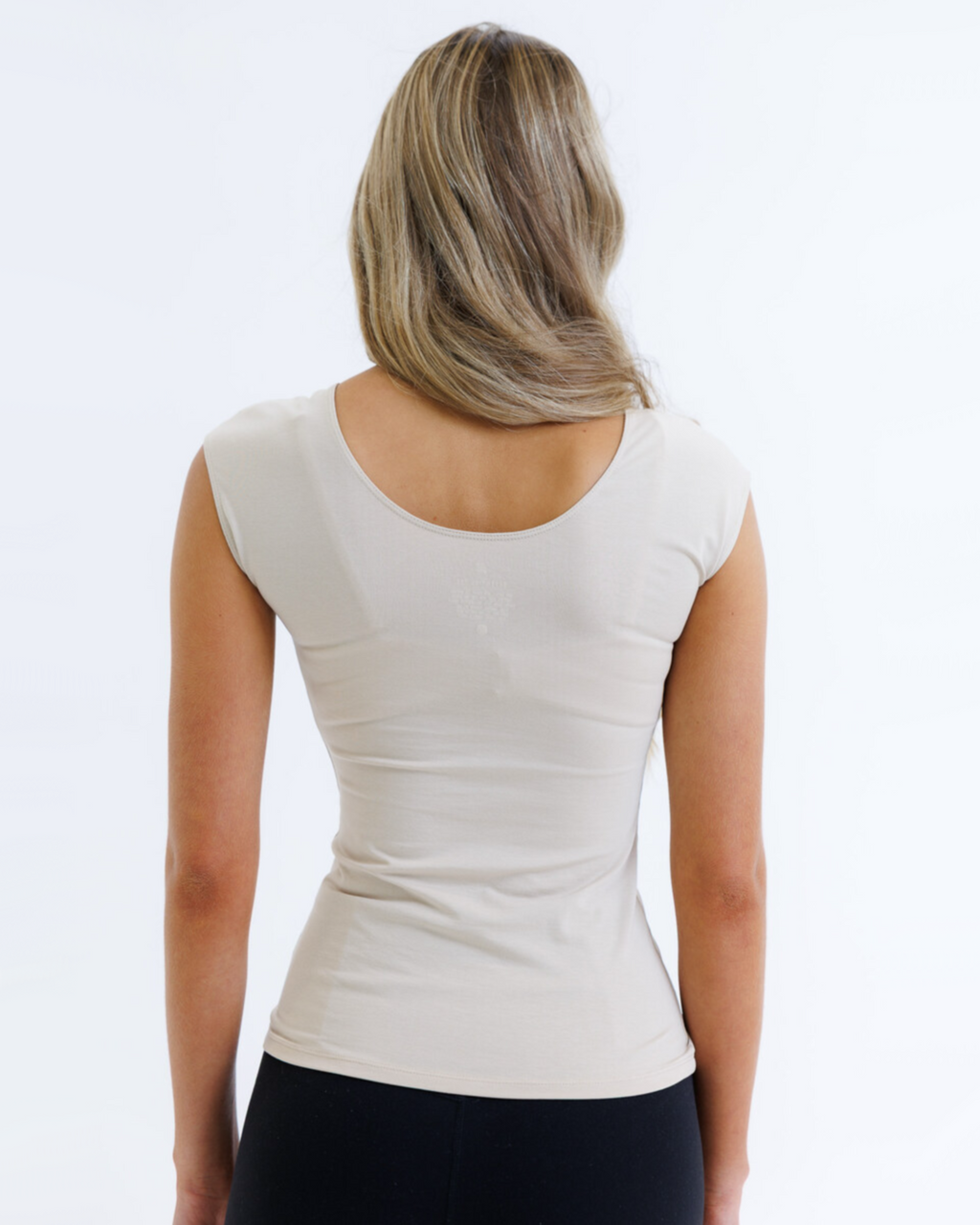 Essential Tee – Tri-Blend Scoop Neck